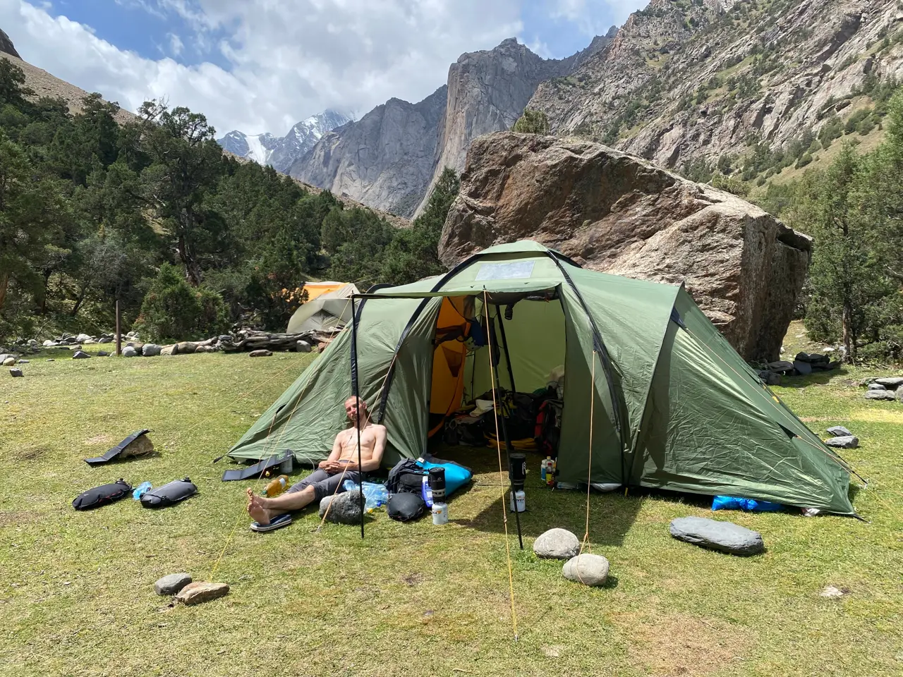 Три человека, три недели, три Б., изображение №12